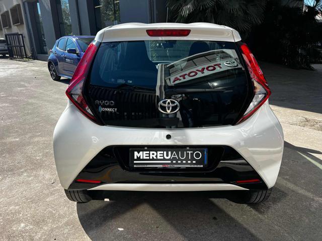 TOYOTA Aygo Connect 1.0 VVT-i 72 CV 5 porte x-fun