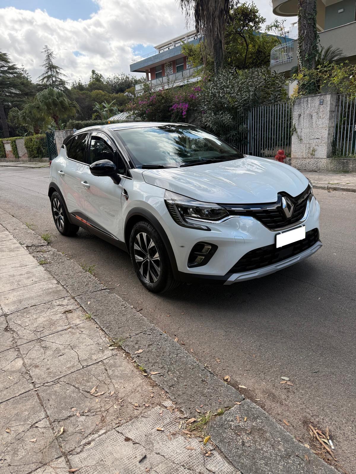 Renault Captur Full Hybrid E-Tech 145 CV Techno