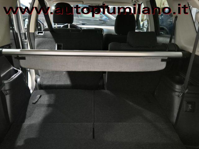 MITSUBISHI Outlander 2.2 DI-D 4WD Instyle Plus SDA 7 posti