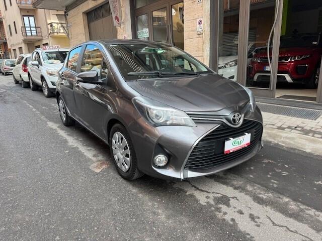Toyota Yaris 1.0 5 porte Lounge