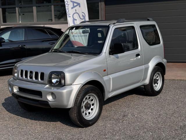 SUZUKI Jimny 1.3i 16V cat 4WD JLX