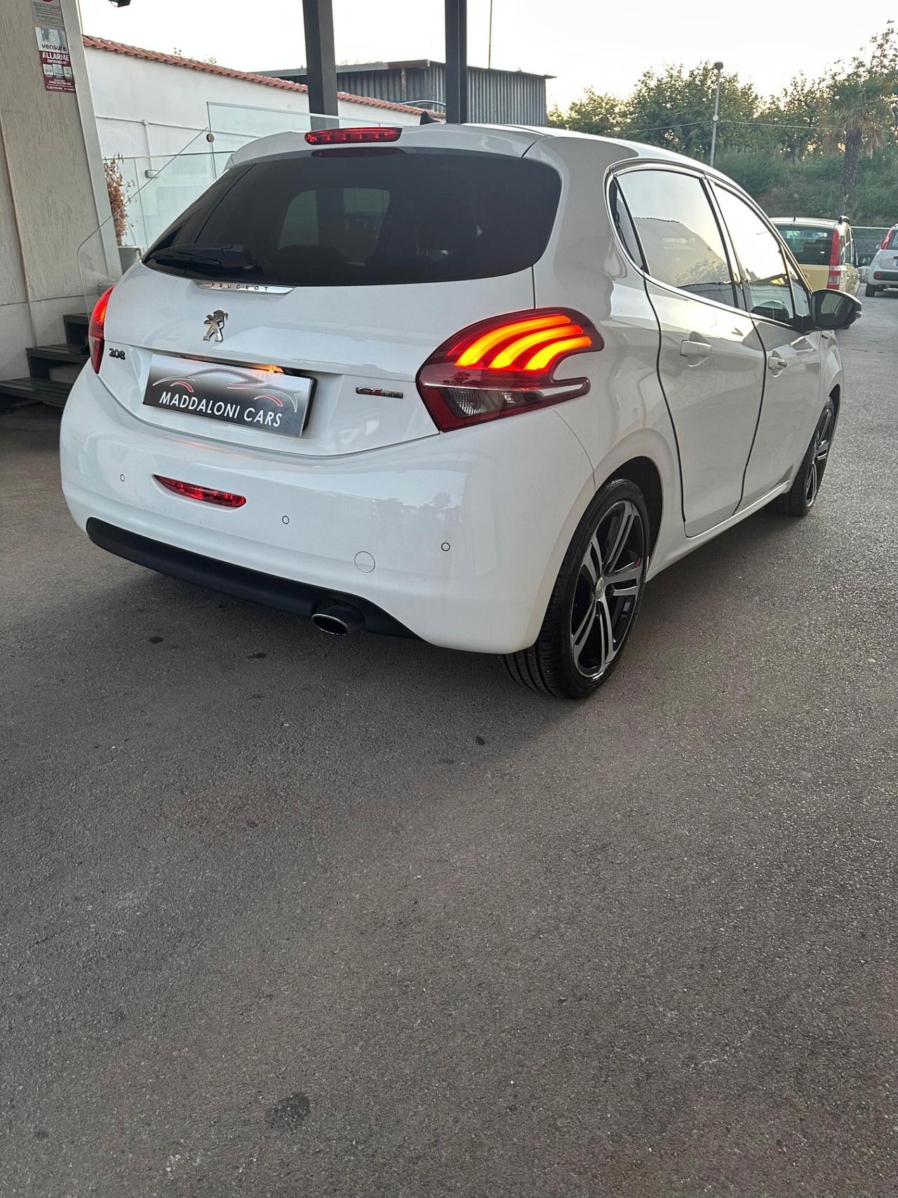 Peugeot 208 PureTech Turbo 110 EAT6 S&S 5 porte GT Line