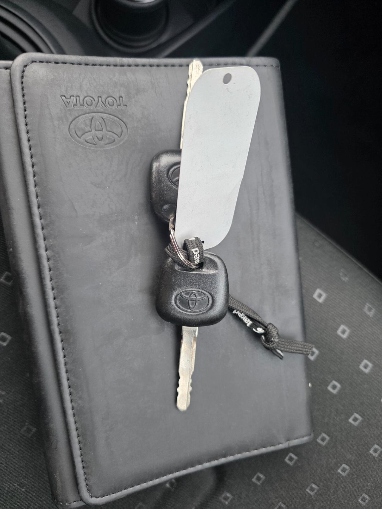 Toyota Yaris 1.0 5 porte