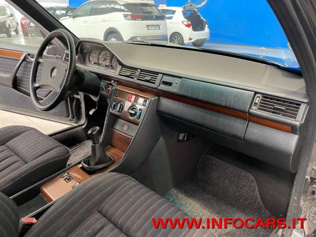 MERCEDES-BENZ 200 E cat W 124 FASCIONATA DA COLLEZIONE