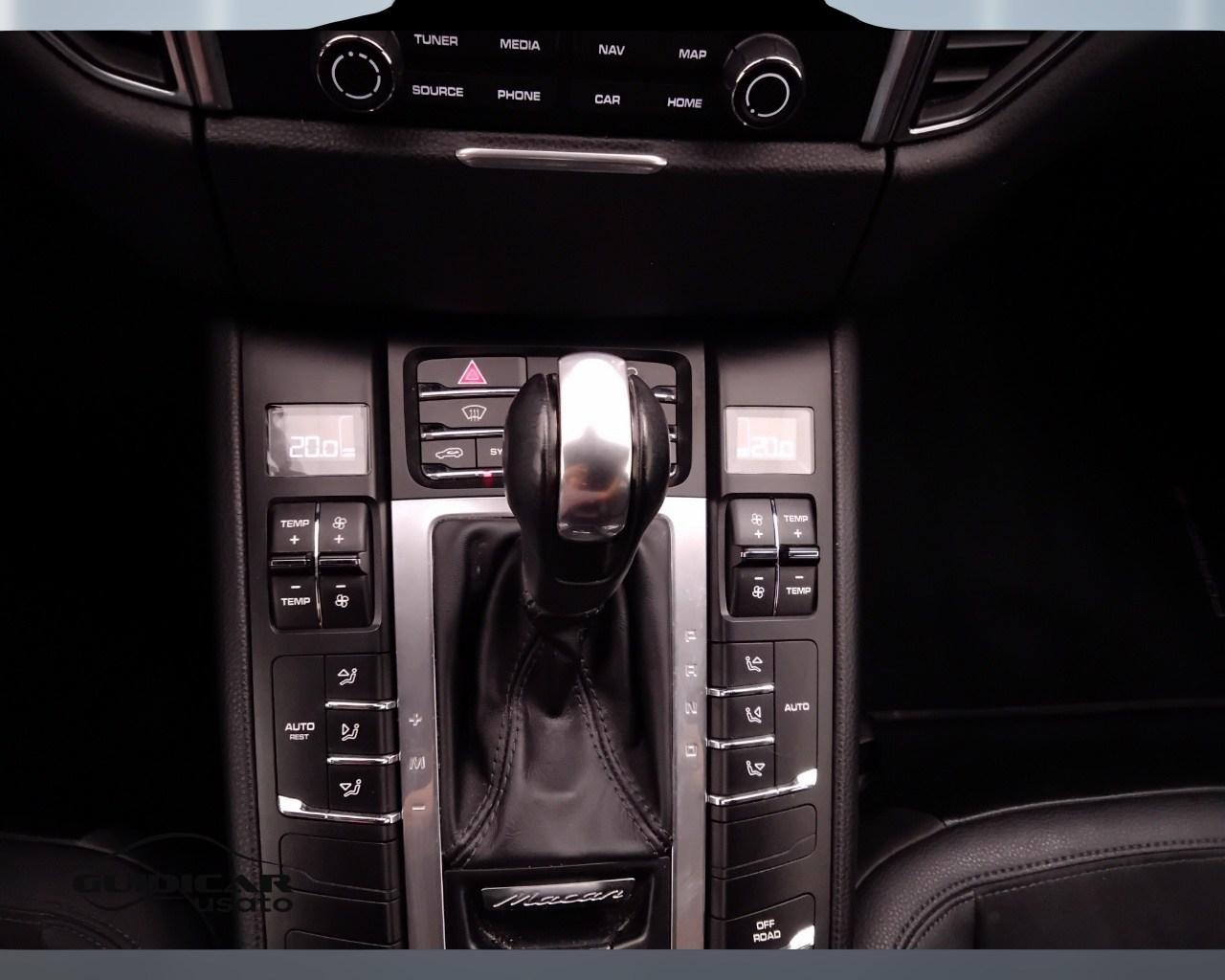 PORSCHE Macan I 2014 - Macan 2.0 252cv pdk