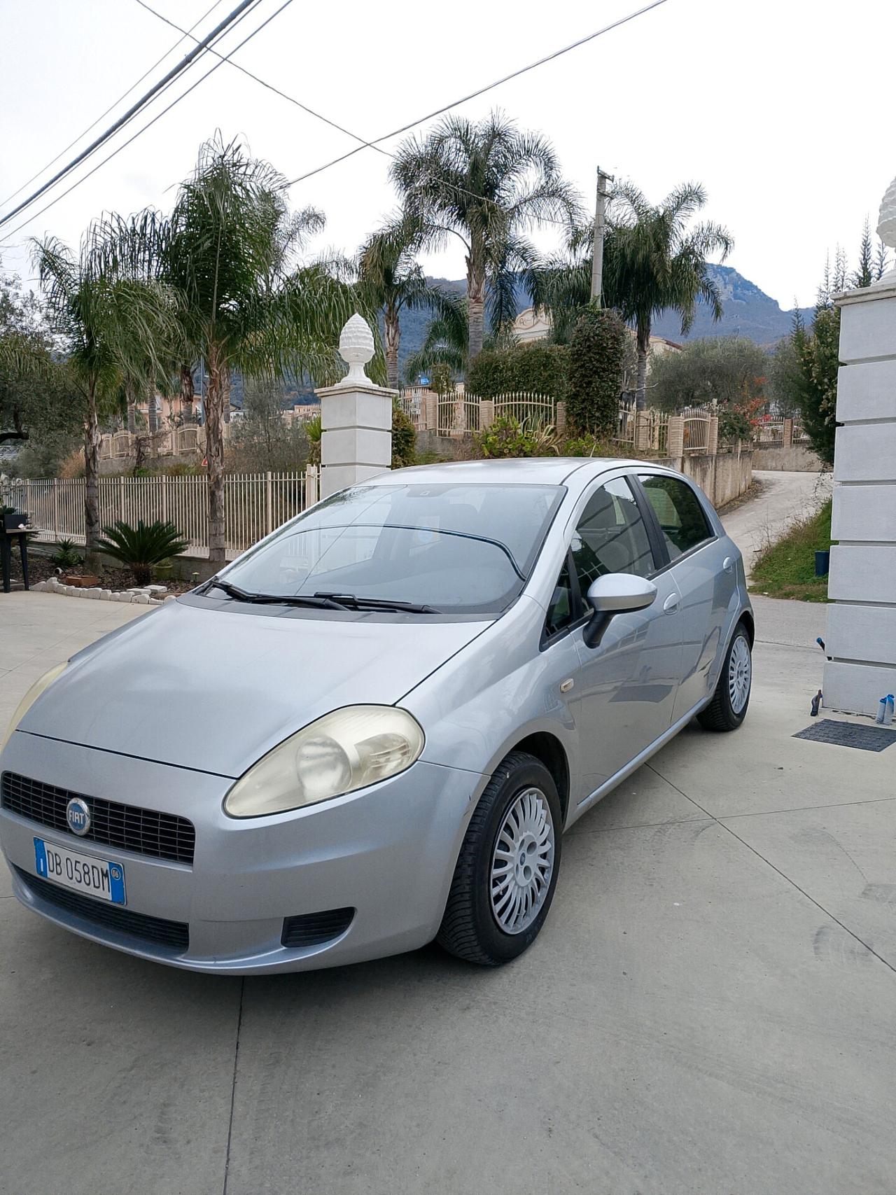 Fiat Grande Punto 1.4 benzina GPL