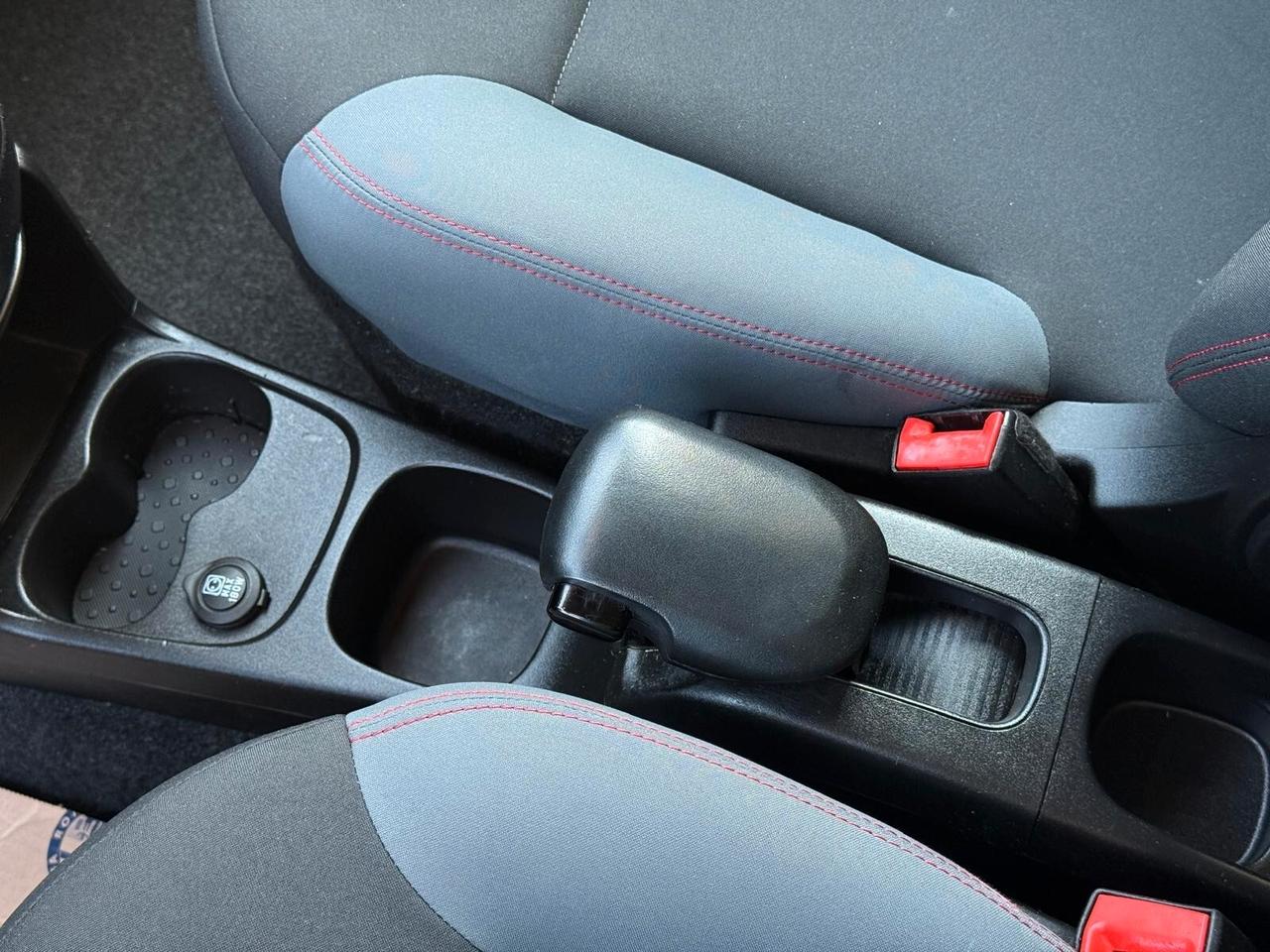 Fiat Panda 1.2 GPL DI SERIE 70cv 2018