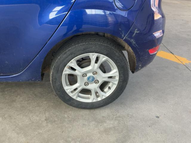 FORD Fiesta 1.4 5p. Bz.- GPL Titanium