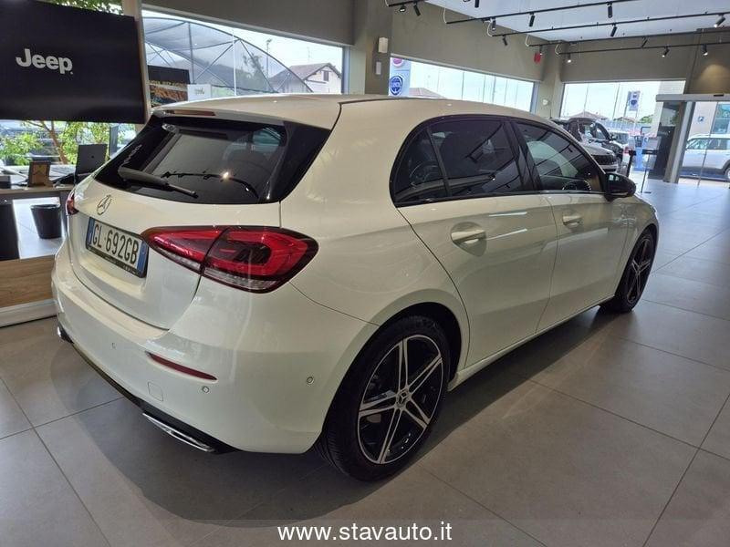 Mercedes-Benz Classe A A 180 d Automatic Sport Night Edition