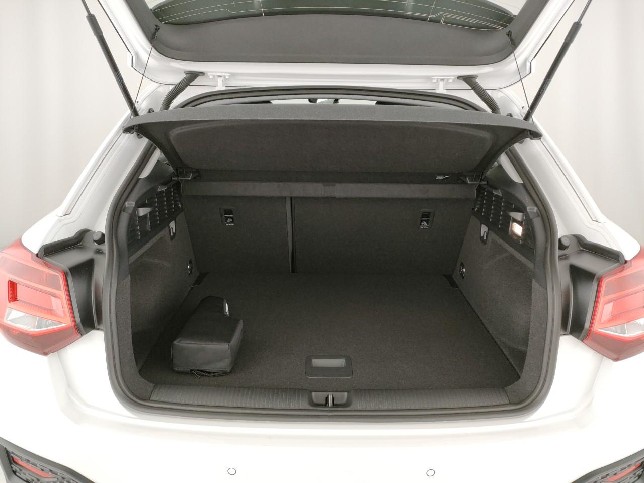 AUDI Q2 30TFSI Business 116cv