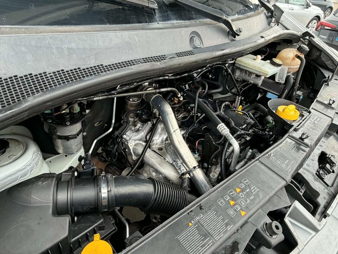 Renault Master cabinato Twin Turbo S&S