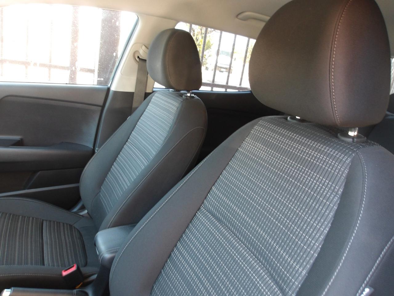 KIA STONIC 1.0 HYBRID-RETROC-28.000 KM-2021