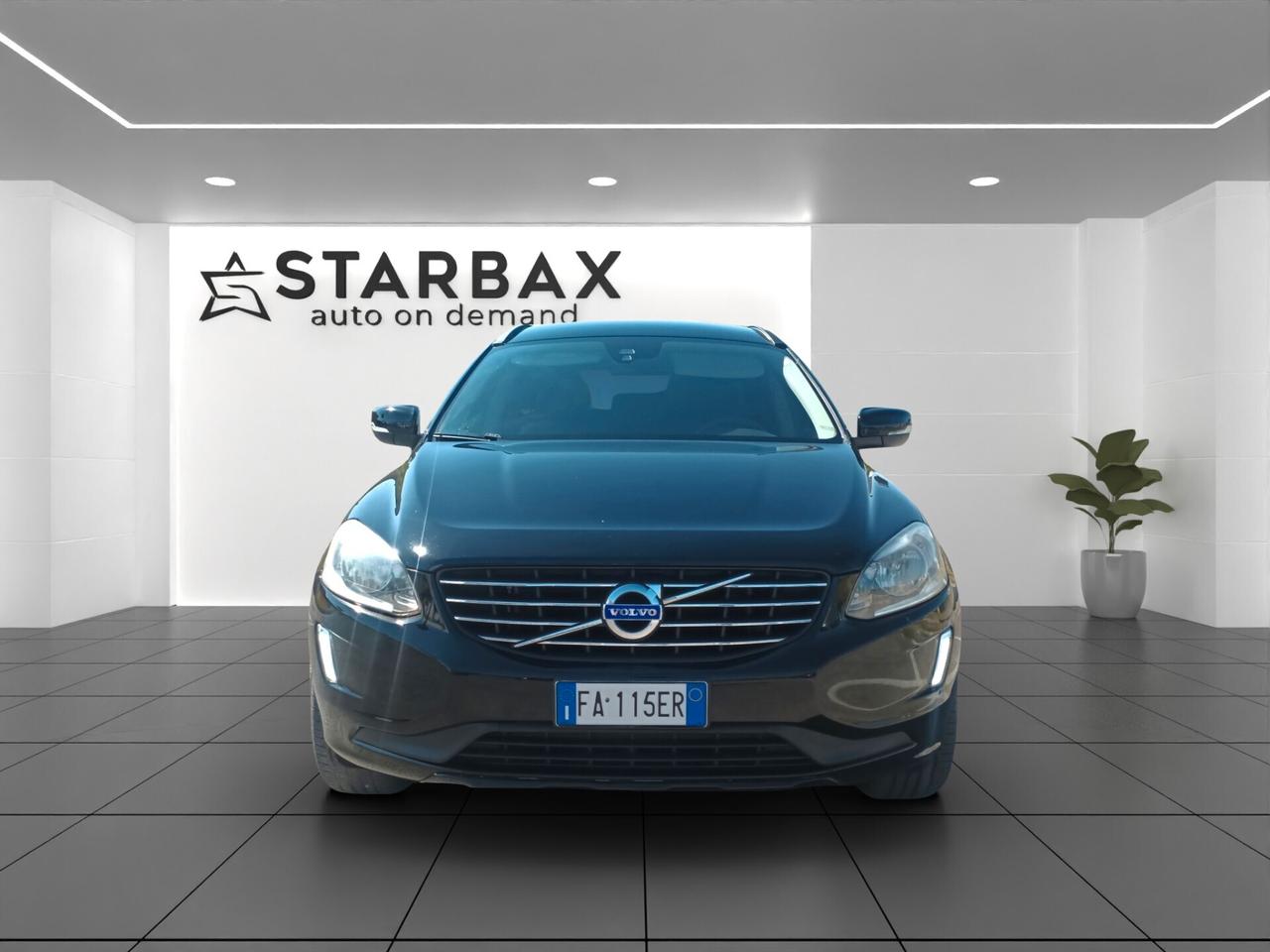 Volvo XC 60 D4 Geartronic R-design Momentum FWD TRAZIONE ANTERIORE