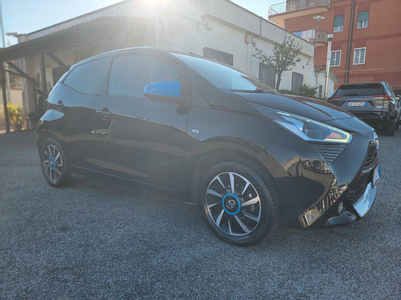 Toyota Aygo 1.0 72 CV x-clusiv GARANZIA TOYOTA