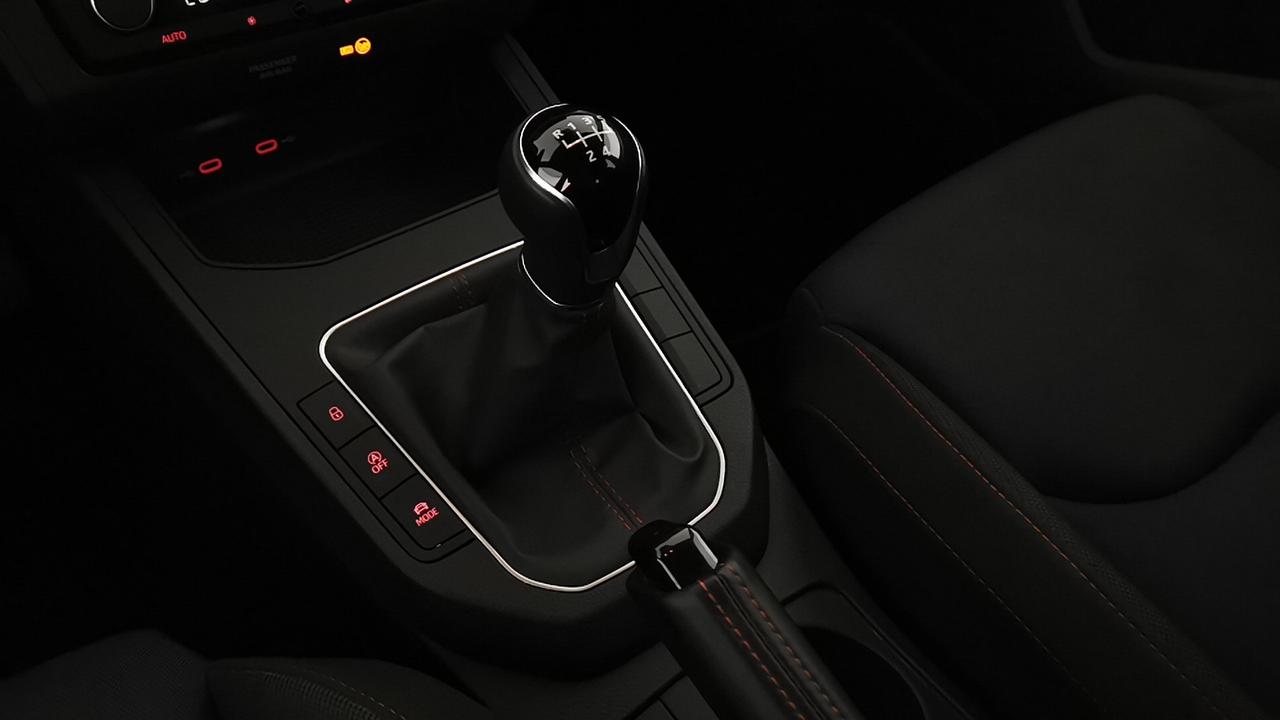 SEAT Ibiza V 2017 - Ibiza 1.0 ecotsi FR 95cv