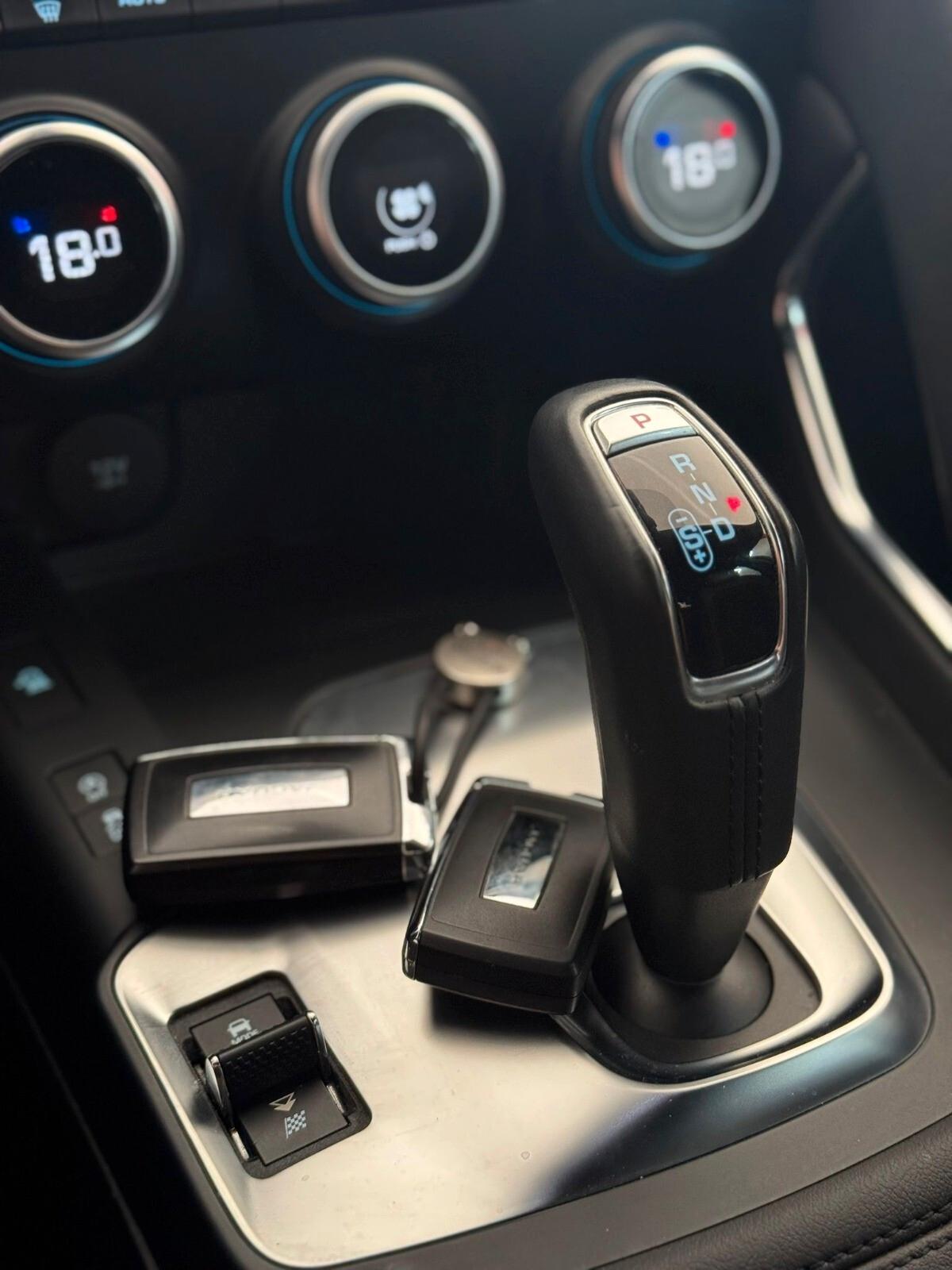 Jaguar E-Pace 2.0D 150 CV AWD aut. R-Dynamic