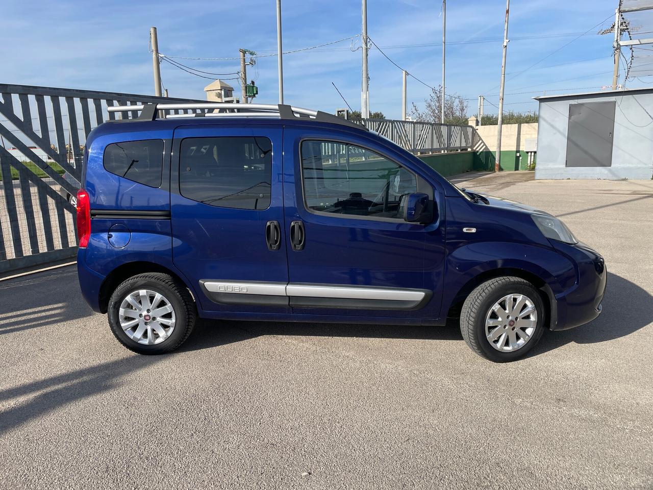 Fiat Qubo 1.3 MJT 95 CV Trekking-LEGGERE NOTE