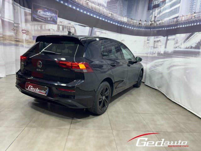 VOLKSWAGEN Golf 8 VIII 2.0 TDI 150 CV DSG SCR Life FULL-LED NAVI