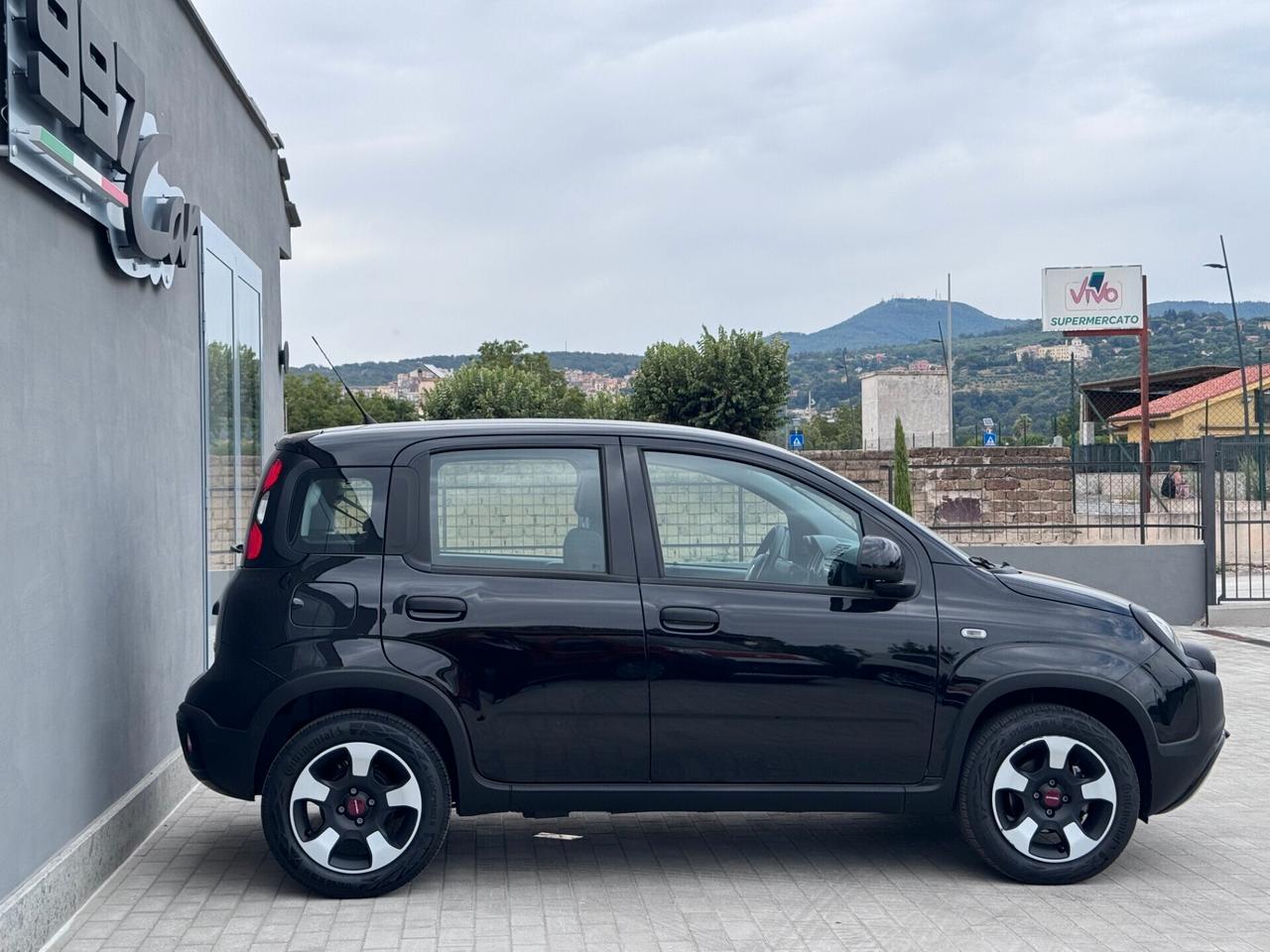 Fiat Panda 1.0 FireFly S&S Hybrid City Plus Cross