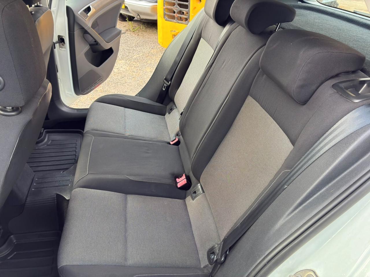 Volkswagen Golf VII 1.6 tdi 90cv , anno 2015