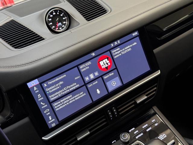 PORSCHE Cayenne Coupé 3.0 V6