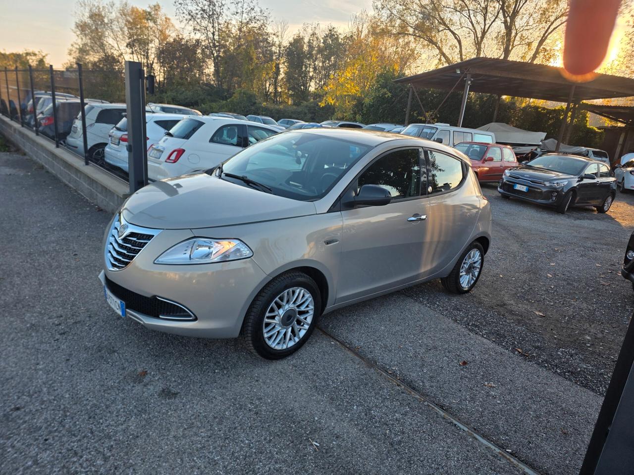 Lancia Ypsilon 1.2 69 CV 5 porte GPL Ecochic Gold