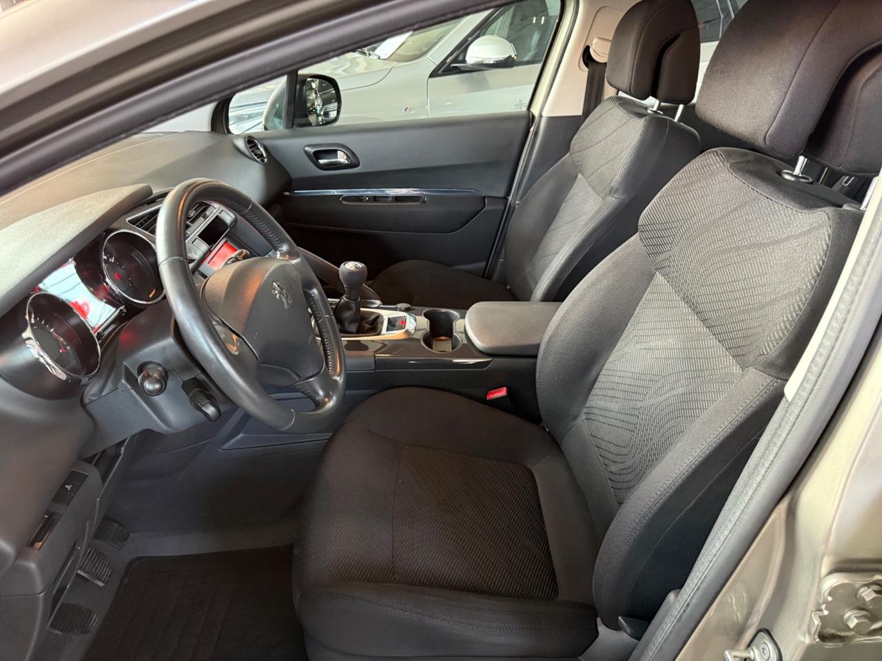 Peugeot 3008 1.6 VTi 120CV Tecno UNICO PROPRIETARIO