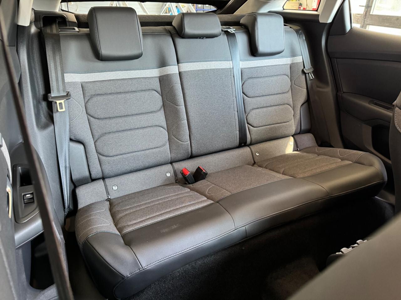 C4 BlueHDi 130 S&S EAT8 Plus