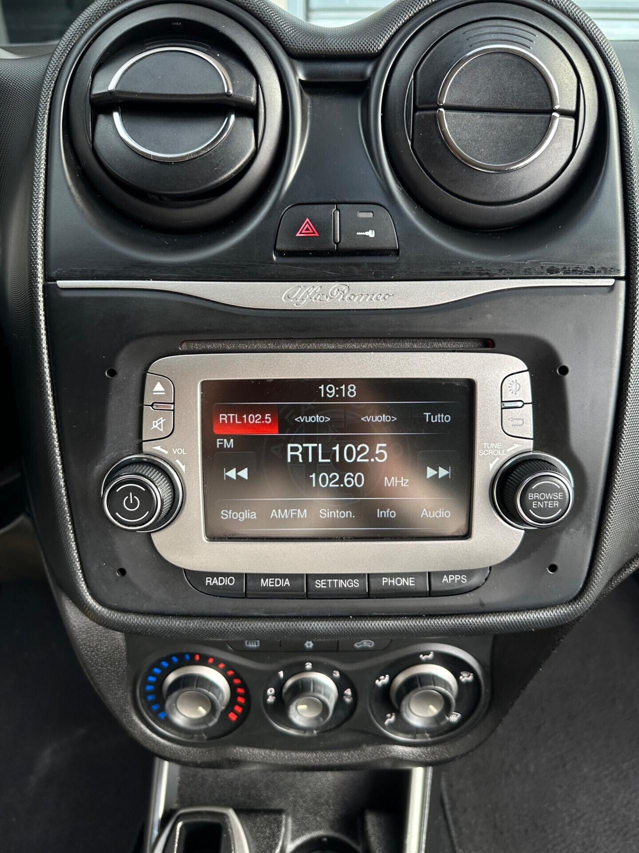 Alfa Romeo MiTo 1.4 8V benzina 78cv S&S Urban