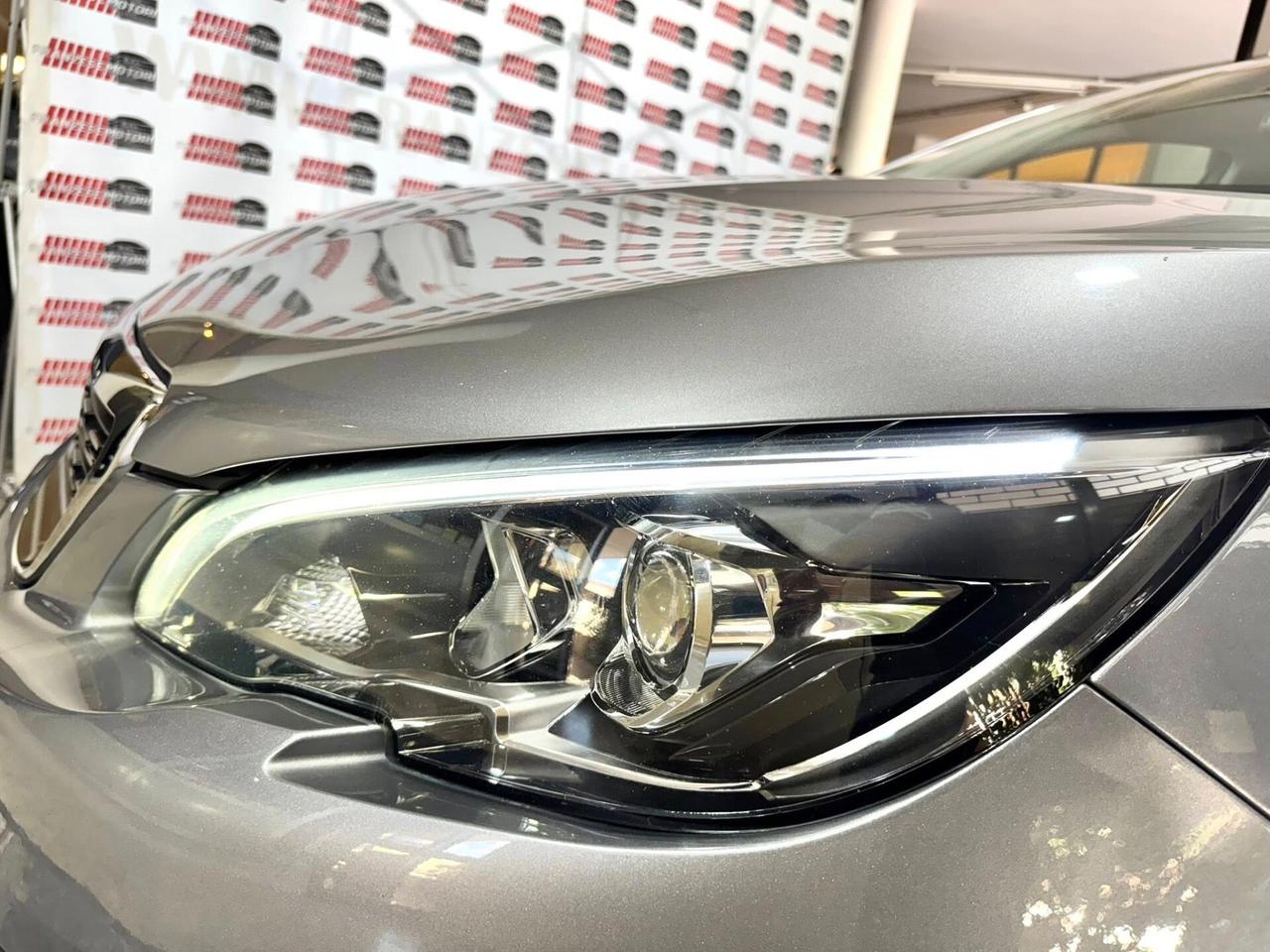 Peugeot 308 BlueHDi 120 S&S EAT6 SW Allure
