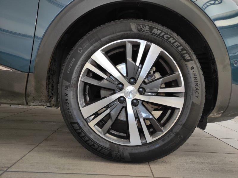 PEUGEOT 3008 2ª serie - 3008 BlueHDi 130 S&S EAT8 Allure Pack