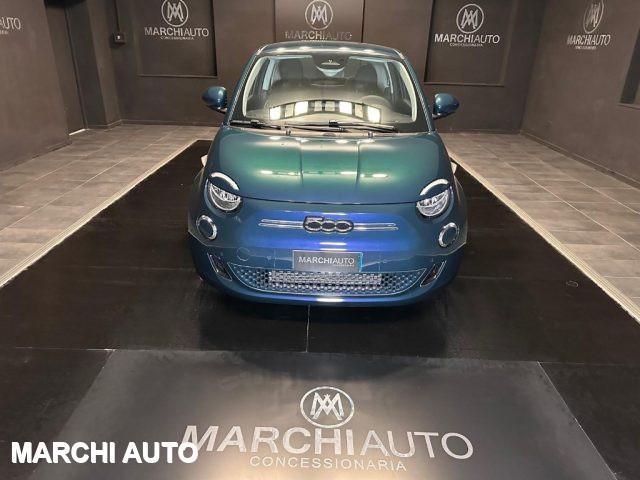 FIAT 500e 3+1 23,65 kWh - Pack Comfort