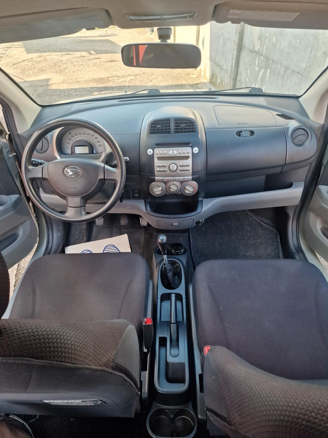 Daihatsu Sirion 1.0 12V Aki Unipro/ neopatentati