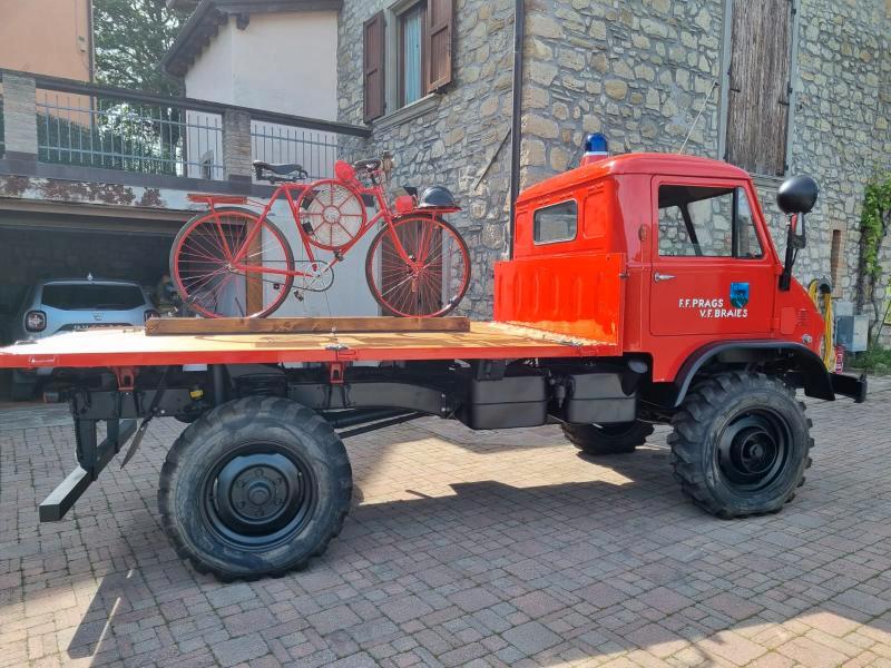 Mercedes Unimog 404 1.U82 404 Unimog 2.2 6 cil. 4x4 Mezzo da lavoro ASI/CRS