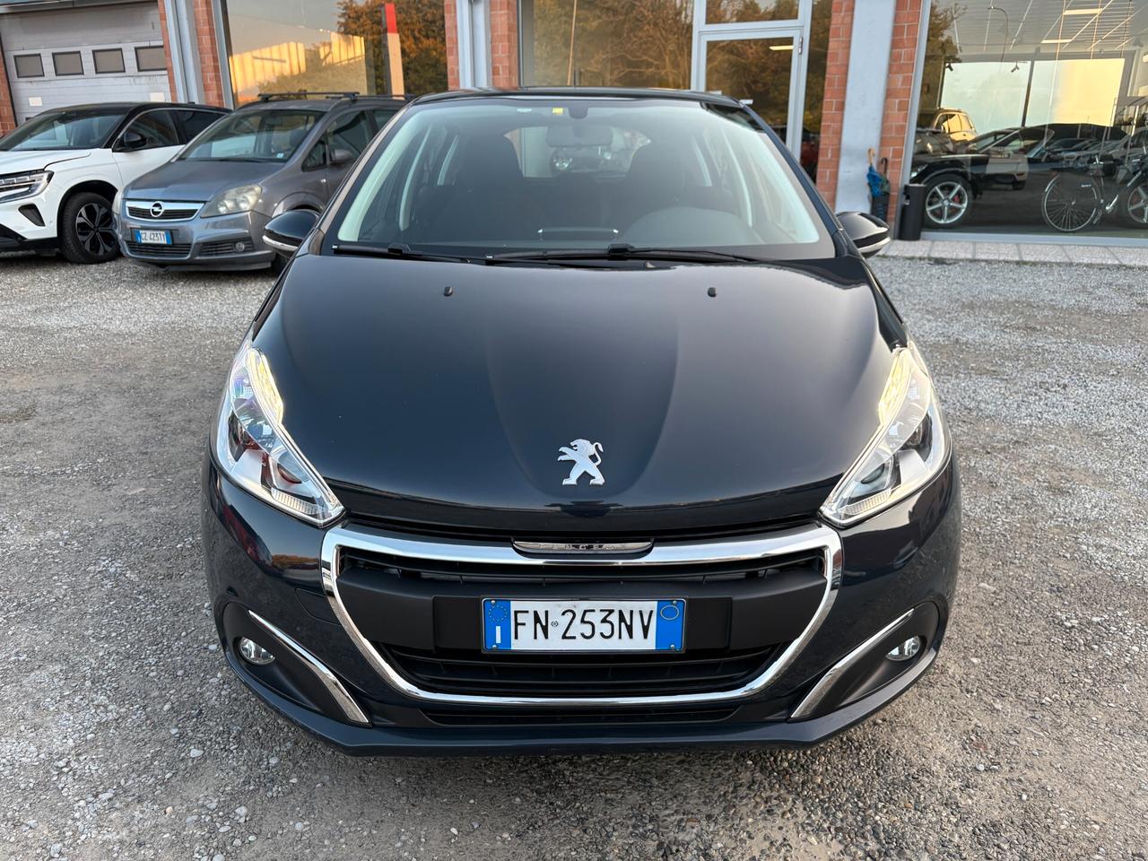 Peugeot 208 1.2 Benzina 82CV 5 porte -Unico Prop.