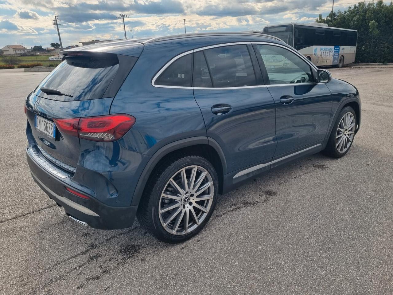 Mercedes-benz GLA 200 180 d Automatic Executive