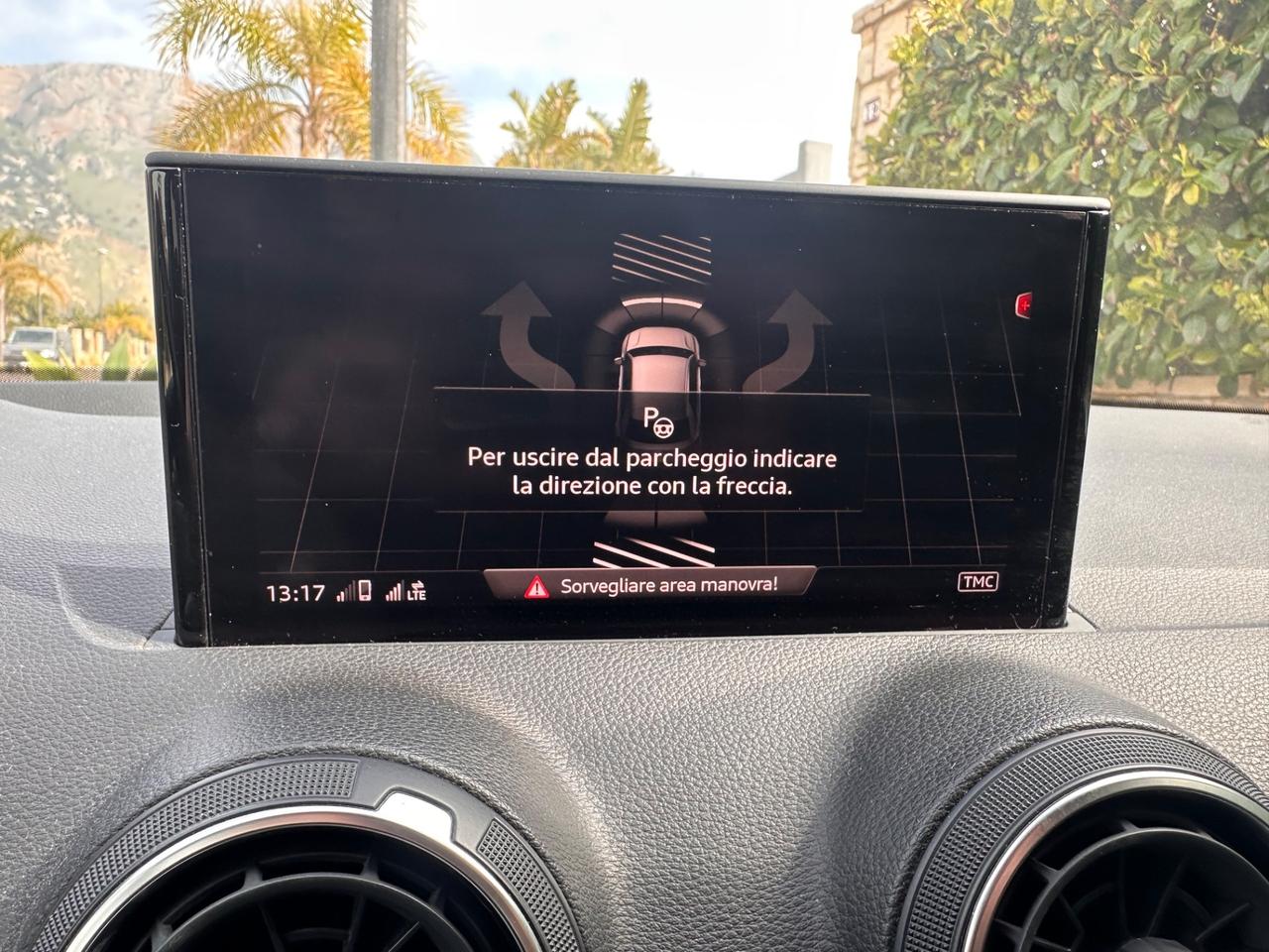 Audi Q2 30 TDI S tronic Business