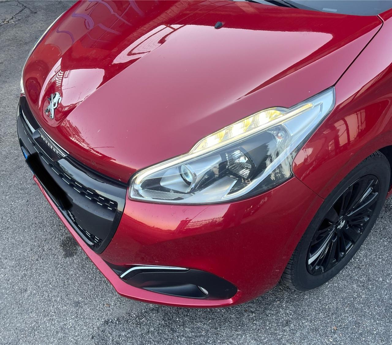 Peugeot 208 BlueHDi 75 3 porte Allure-Km140000-