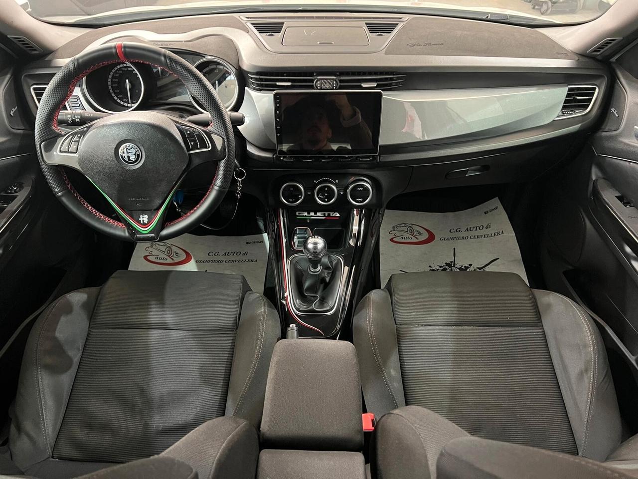 Alfa Romeo Giulietta 1.6 JTDm-2 105 CV Exclusive 2011