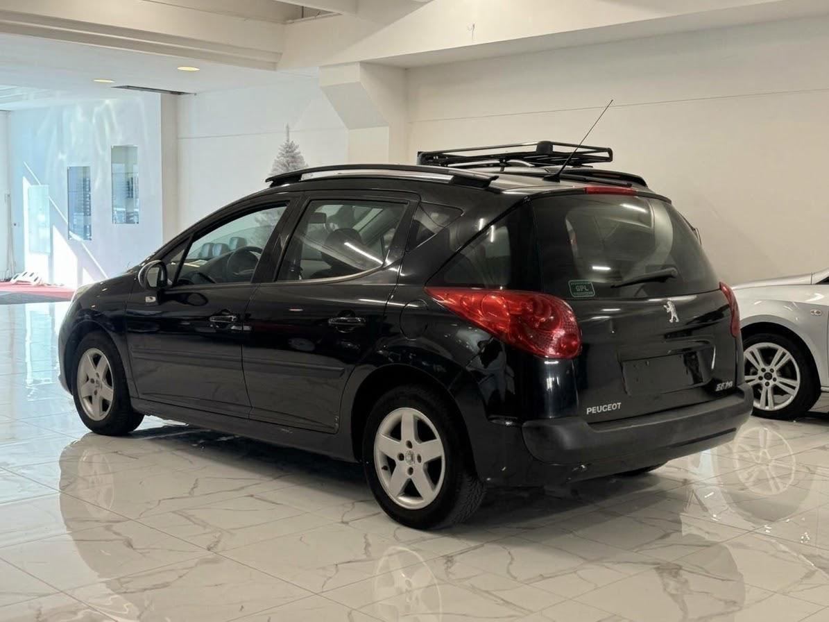Peugeot 207 1.4 GPL NEOPATENTATI
