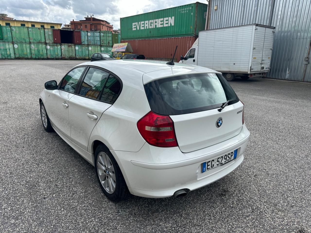 Bmw 120 d 5p. Urban automatica