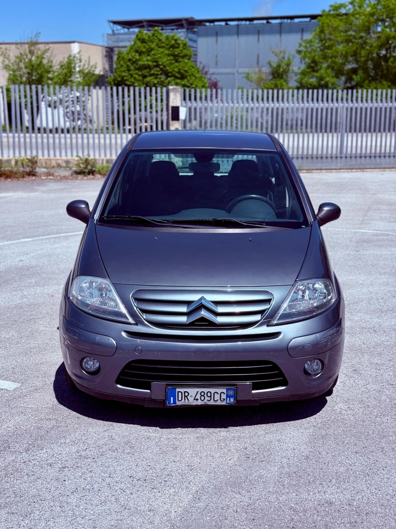 Citroen C3 exclusive 1.1 Benzina 90milaKM NEOPATENTATI