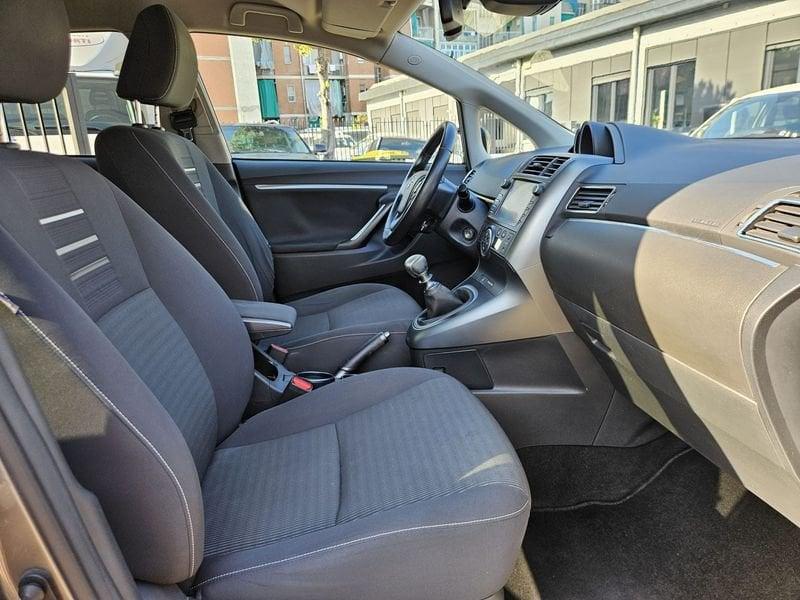 Toyota Verso 1.6 D-4D Active
