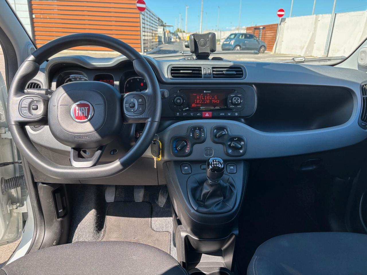 Fiat Panda 1.0 City Cross HYBRID