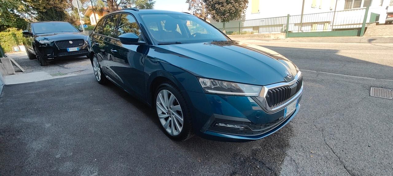 Skoda Octavia 2.0 TDI EVO SCR DSG Wagon Style
