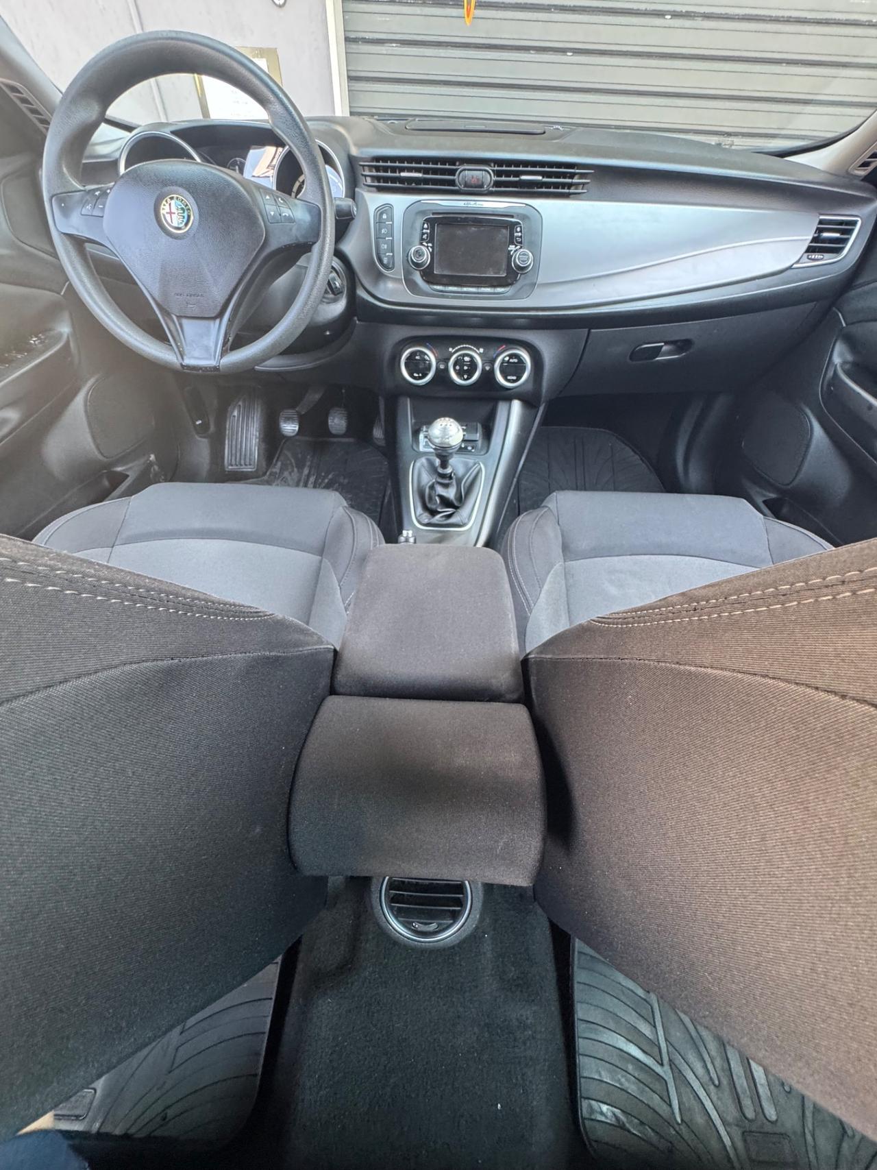Giulietta 1.6 diesel 105 X neopatentati telefono lega impeccabile