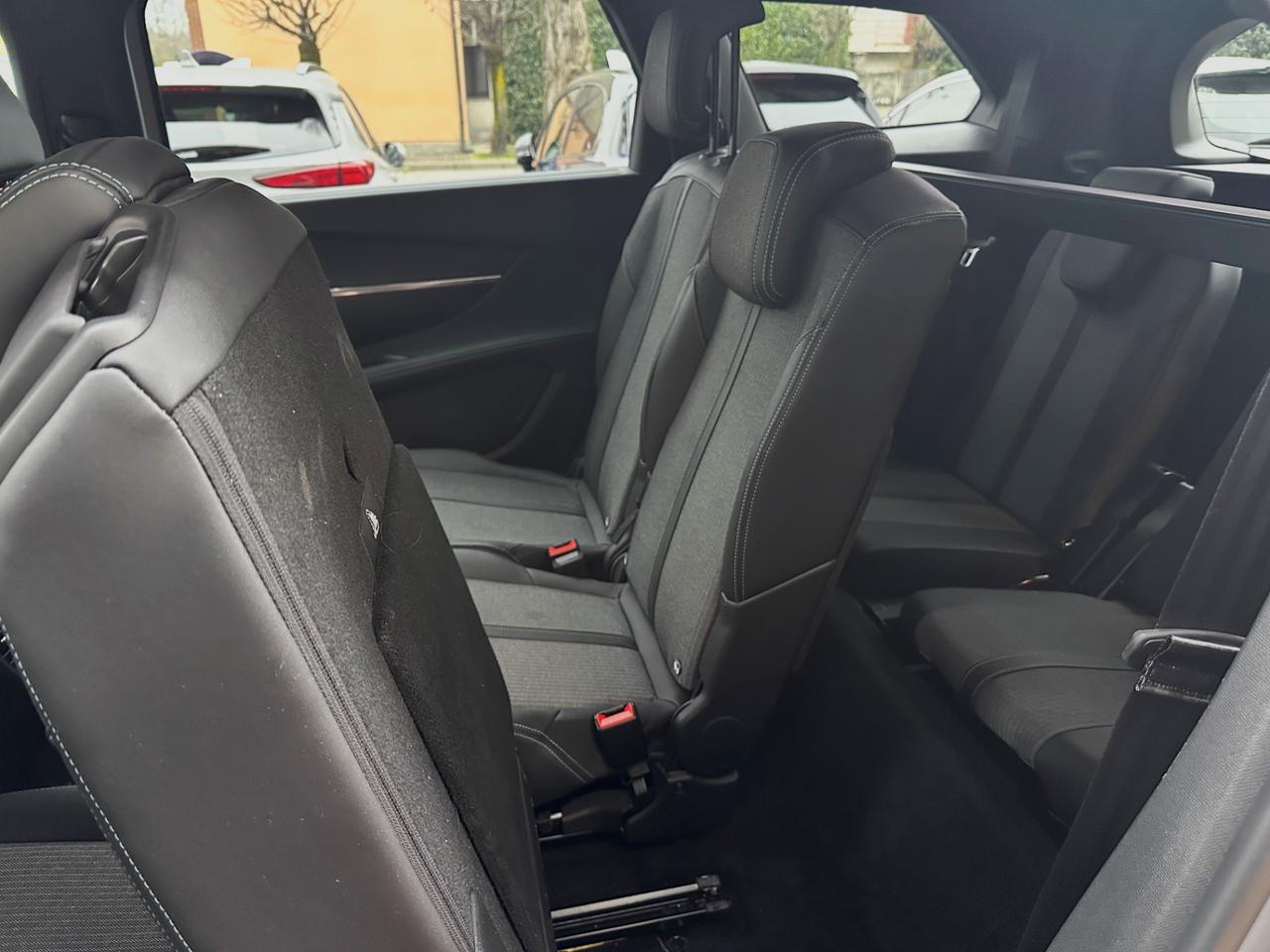 Peugeot 5008 7 Posti 130cv AllurePack PREZZO VERO