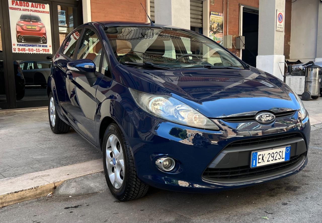 Ford Fiesta Ikon 1.4 TDCi 70CV 5 porte