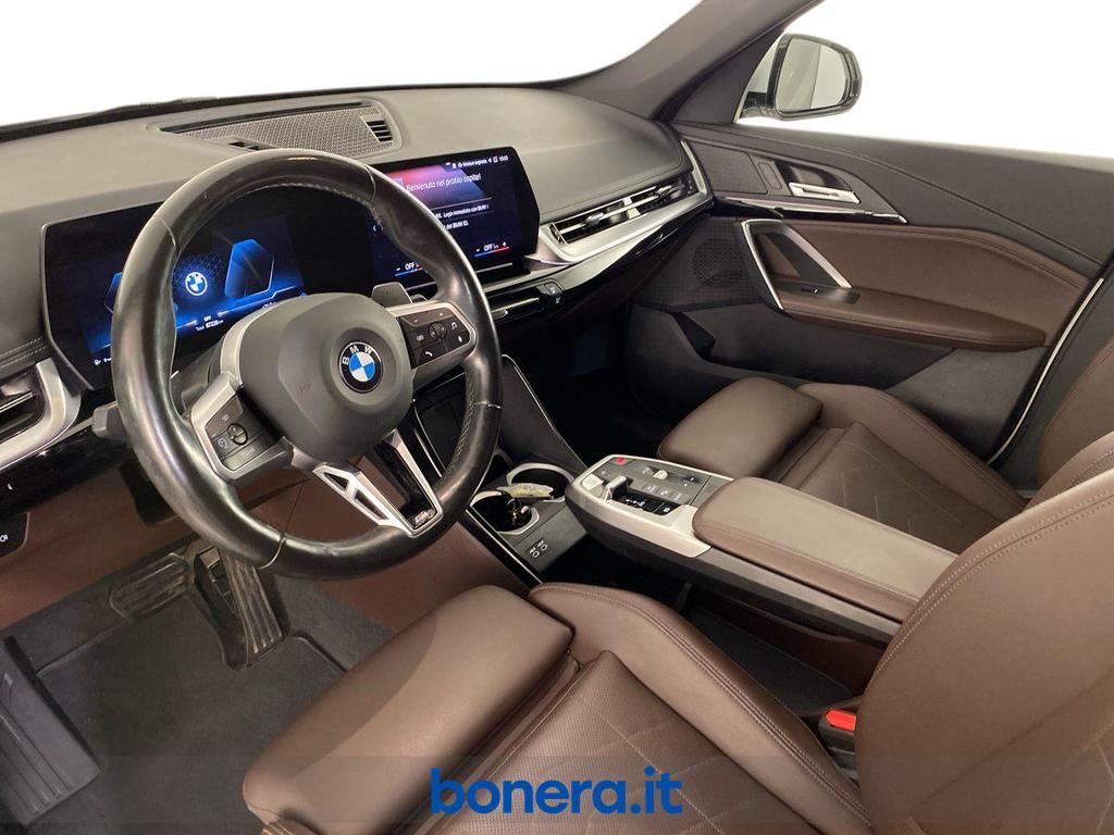 BMW X1 18 d X-Line Edition Essence sDrive DCT