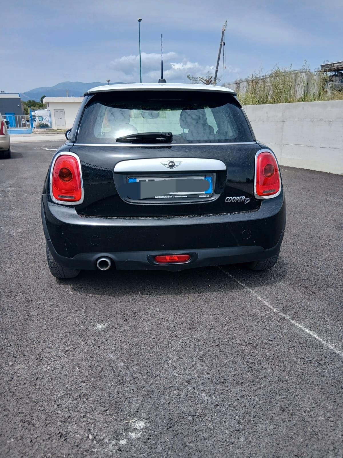Mini 1.5 Cooper D Business XL